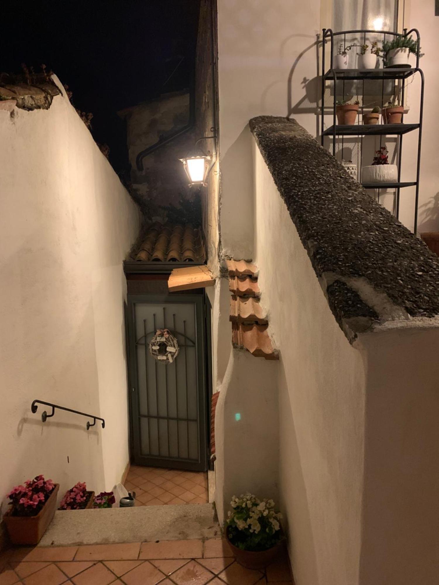 La Porta Di San Domenico Apartment Sessa Aurunca Bagian luar foto
